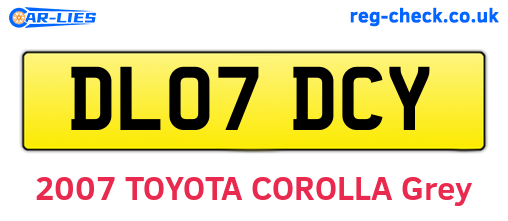 DL07DCY are the vehicle registration plates.