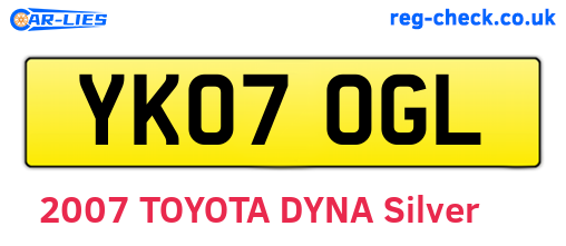 YK07OGL are the vehicle registration plates.