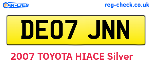 DE07JNN are the vehicle registration plates.