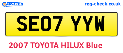 SE07YYW are the vehicle registration plates.