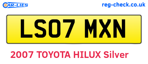 LS07MXN are the vehicle registration plates.