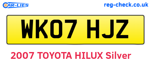 WK07HJZ are the vehicle registration plates.