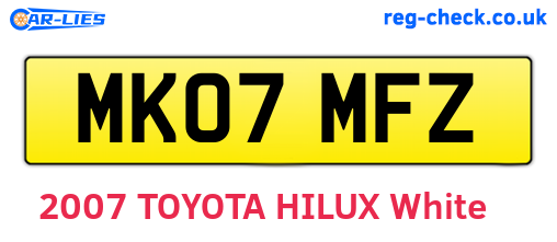 MK07MFZ are the vehicle registration plates.
