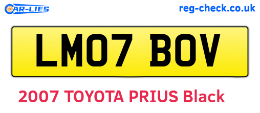 LM07BOV are the vehicle registration plates.
