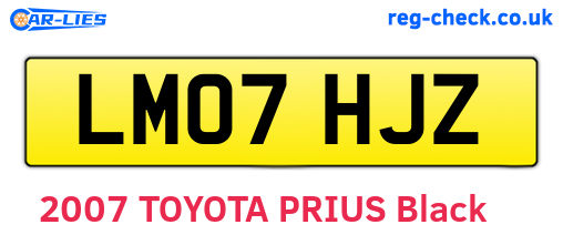 LM07HJZ are the vehicle registration plates.