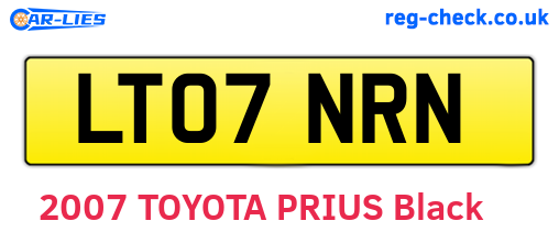 LT07NRN are the vehicle registration plates.