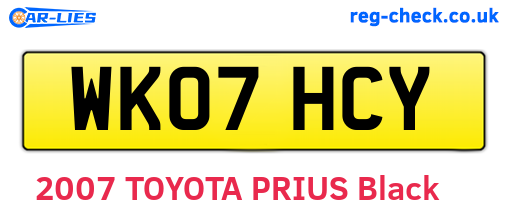 WK07HCY are the vehicle registration plates.