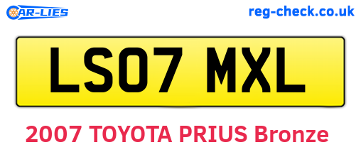 LS07MXL are the vehicle registration plates.