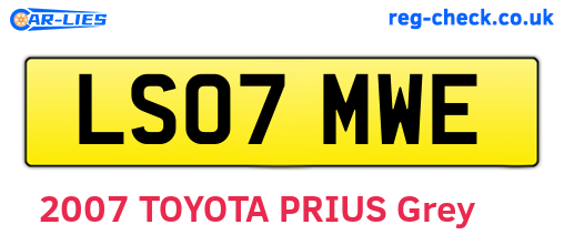 LS07MWE are the vehicle registration plates.