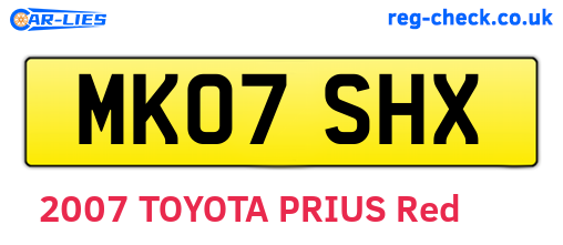 MK07SHX are the vehicle registration plates.