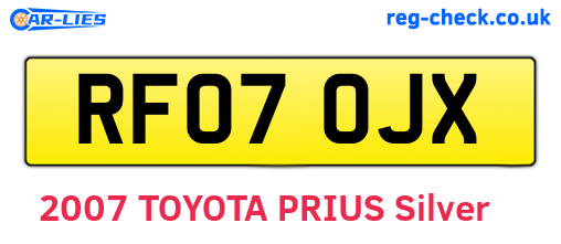 RF07OJX are the vehicle registration plates.