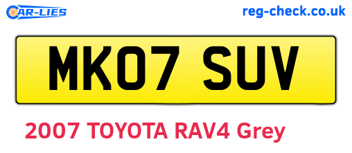 MK07SUV are the vehicle registration plates.