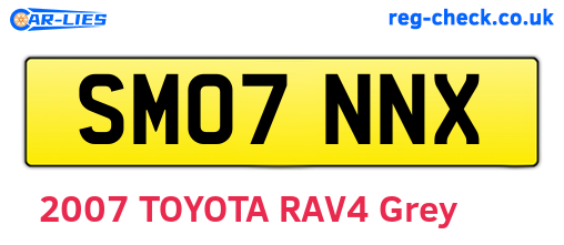 SM07NNX are the vehicle registration plates.