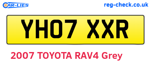 YH07XXR are the vehicle registration plates.