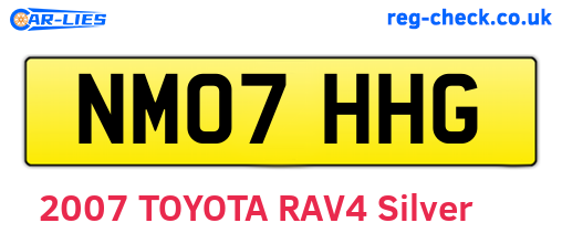 NM07HHG are the vehicle registration plates.
