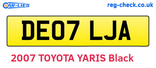 DE07LJA are the vehicle registration plates.
