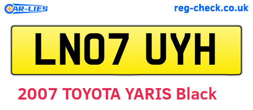 LN07UYH are the vehicle registration plates.