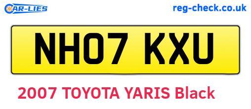 NH07KXU are the vehicle registration plates.
