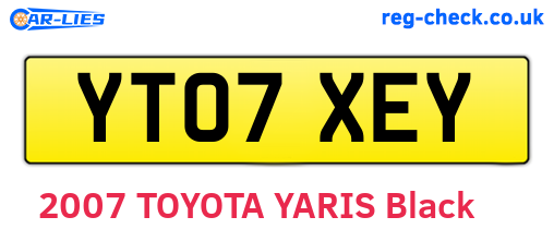 YT07XEY are the vehicle registration plates.