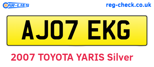 AJ07EKG are the vehicle registration plates.