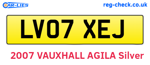 LV07XEJ are the vehicle registration plates.