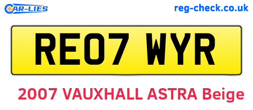 RE07WYR are the vehicle registration plates.