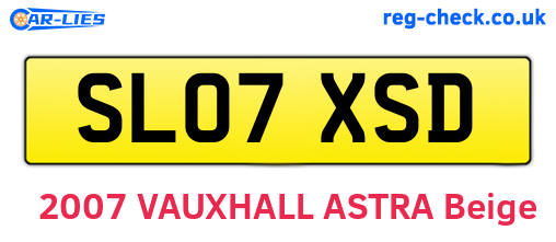 SL07XSD are the vehicle registration plates.