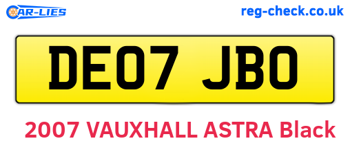 DE07JBO are the vehicle registration plates.