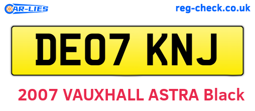 DE07KNJ are the vehicle registration plates.