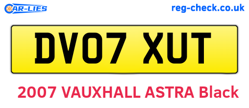 DV07XUT are the vehicle registration plates.