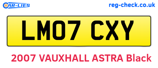 LM07CXY are the vehicle registration plates.