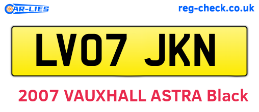 LV07JKN are the vehicle registration plates.