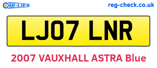 LJ07LNR are the vehicle registration plates.
