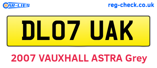 DL07UAK are the vehicle registration plates.