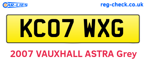 KC07WXG are the vehicle registration plates.
