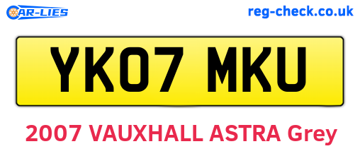 YK07MKU are the vehicle registration plates.