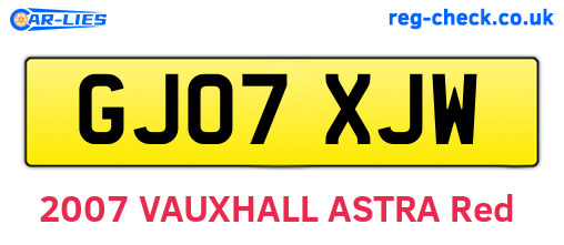 GJ07XJW are the vehicle registration plates.