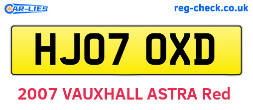 HJ07OXD are the vehicle registration plates.