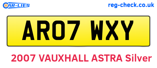 AR07WXY are the vehicle registration plates.