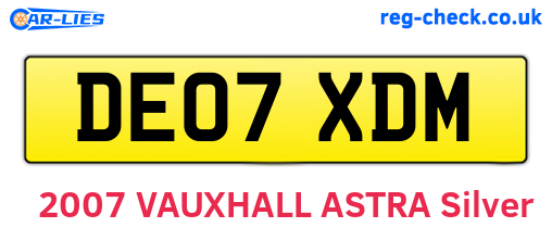 DE07XDM are the vehicle registration plates.