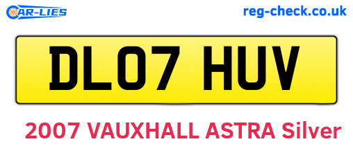 DL07HUV are the vehicle registration plates.