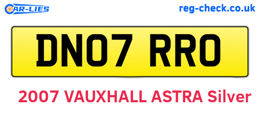 DN07RRO are the vehicle registration plates.