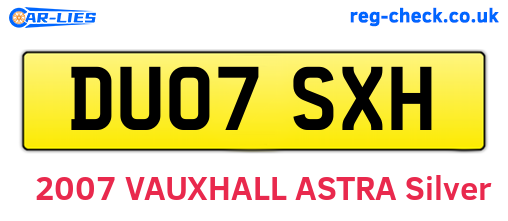 DU07SXH are the vehicle registration plates.
