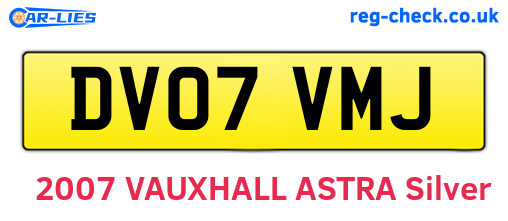 DV07VMJ are the vehicle registration plates.