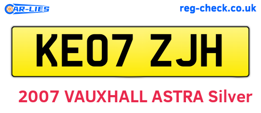 KE07ZJH are the vehicle registration plates.