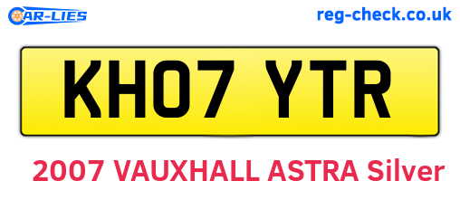 KH07YTR are the vehicle registration plates.