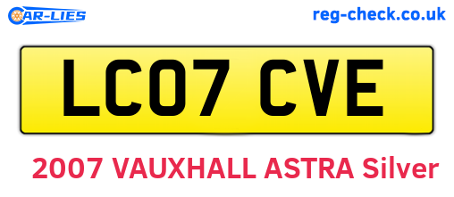 LC07CVE are the vehicle registration plates.