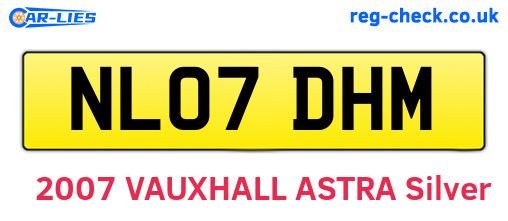 NL07DHM are the vehicle registration plates.