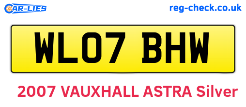 WL07BHW are the vehicle registration plates.