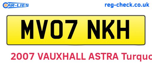 MV07NKH are the vehicle registration plates.
